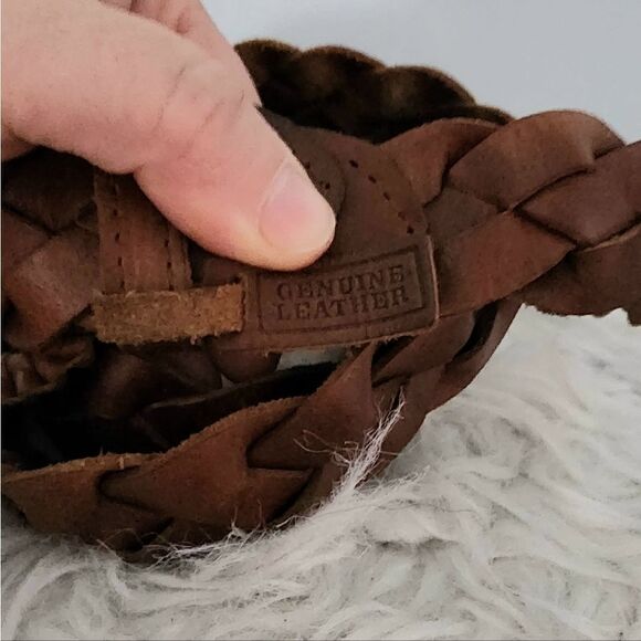 Genuine leather belt women's size 18 brown braided - Picture 2 of 4